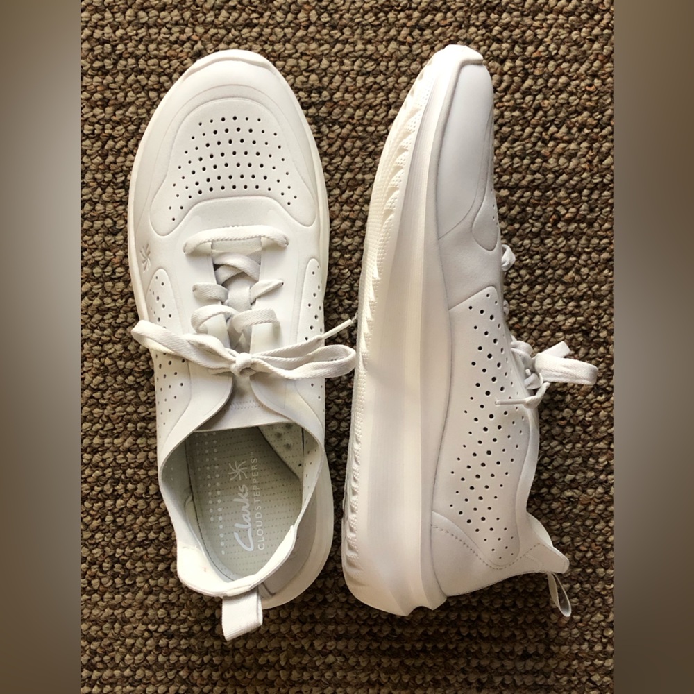 Solevana Cloudstepper sneakers by Clarks